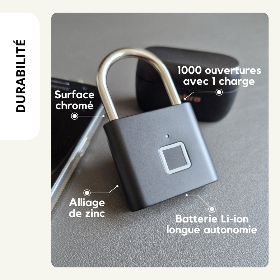 Un cadenas fonctionnel et qui a du style, en alliage de zinc, une surface chromée, une batterie longue durée